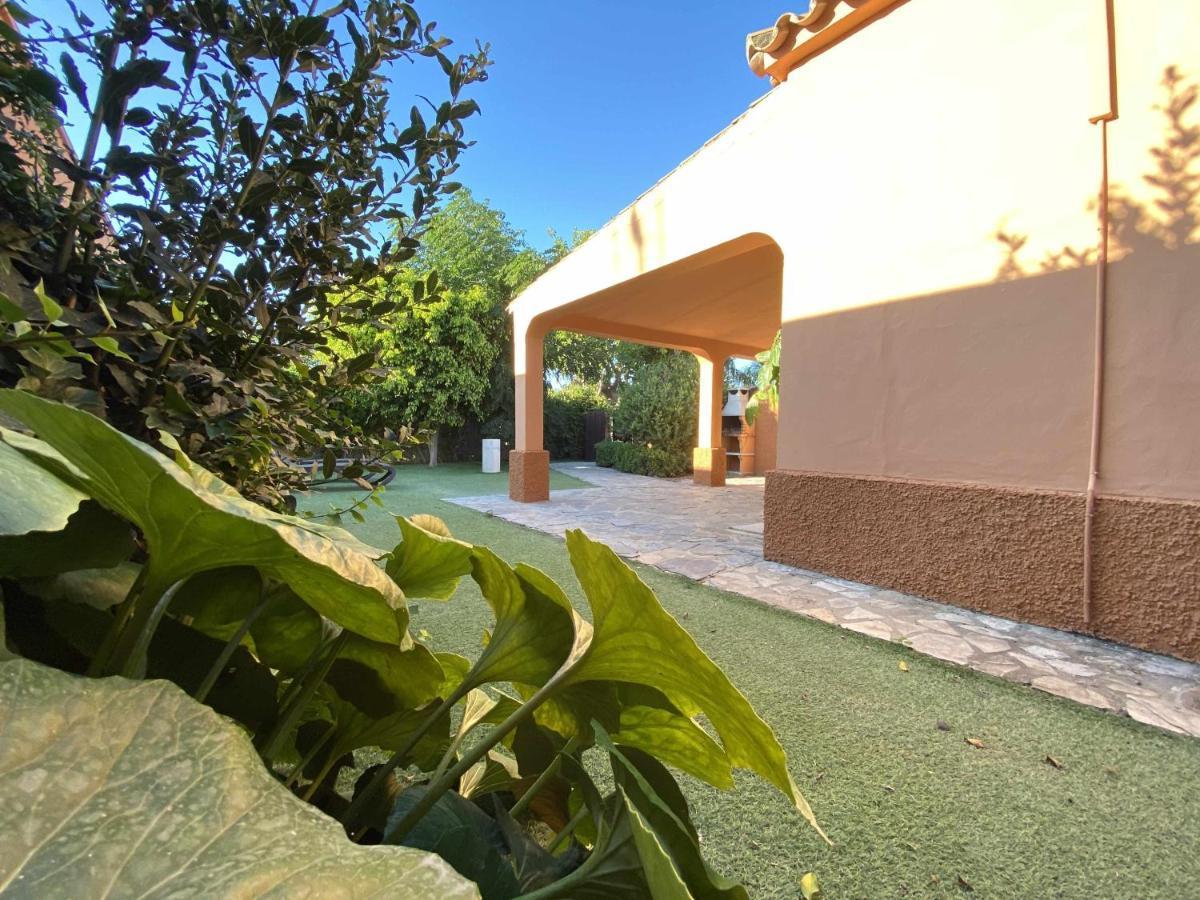 הוילה קדיז Casa Con Jardin Privado Y Piscina Compartida מראה חיצוני תמונה
